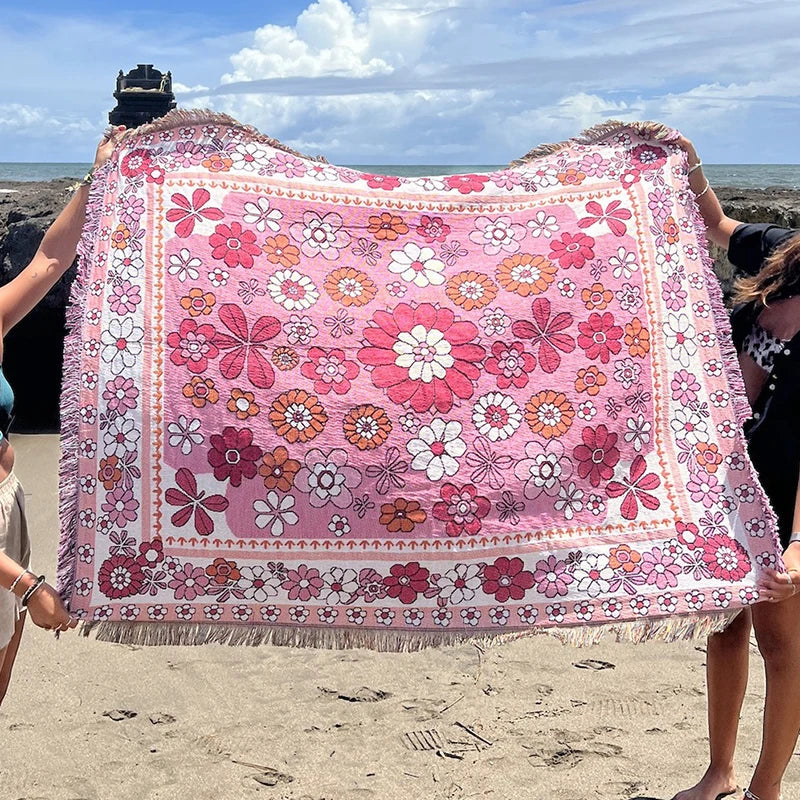 Rynx | Floral Wall Tapestry Blanket