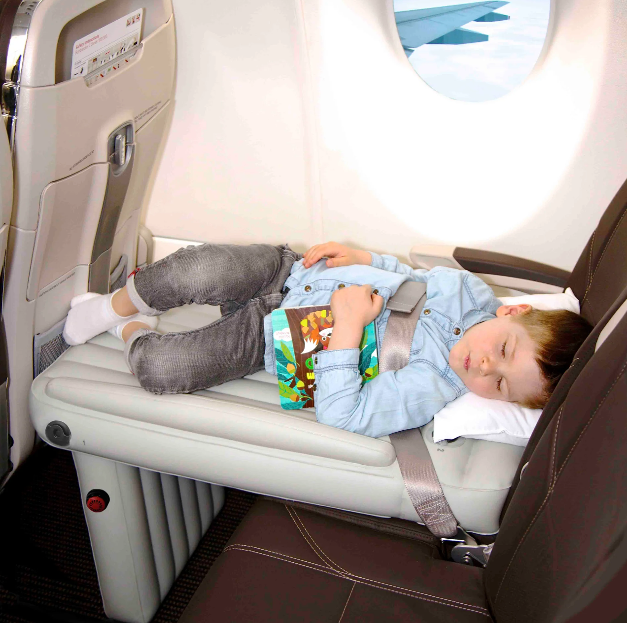 RYNX | Inflatable Airplane Bed - Comfortable Travel with Children