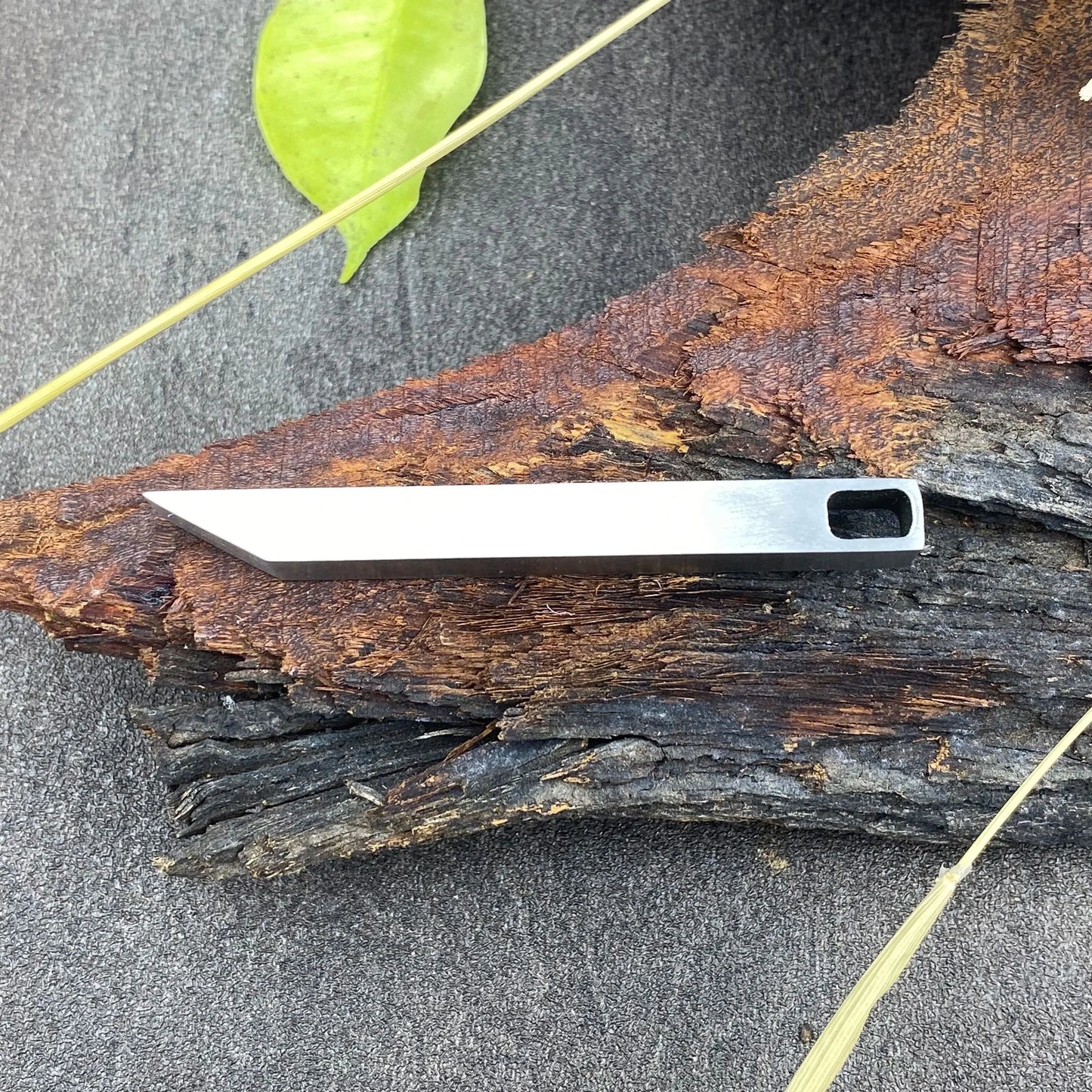 Rynx | Keychain Prybar made of stainless steel