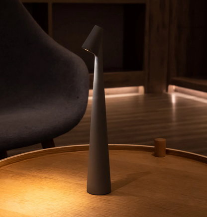 RYNX | Nordic Minimalistic Design Table Lamp – Wireless - Led - Versatile Usage