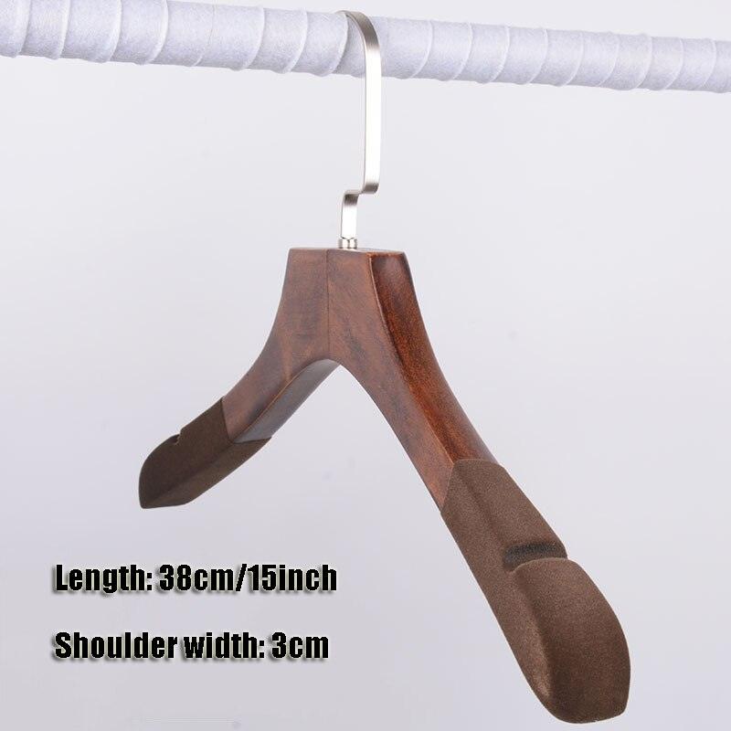 Rynx | Elegant Wooden Hangers Set with Non-Slip Bar for Improved Closet Style and Organization