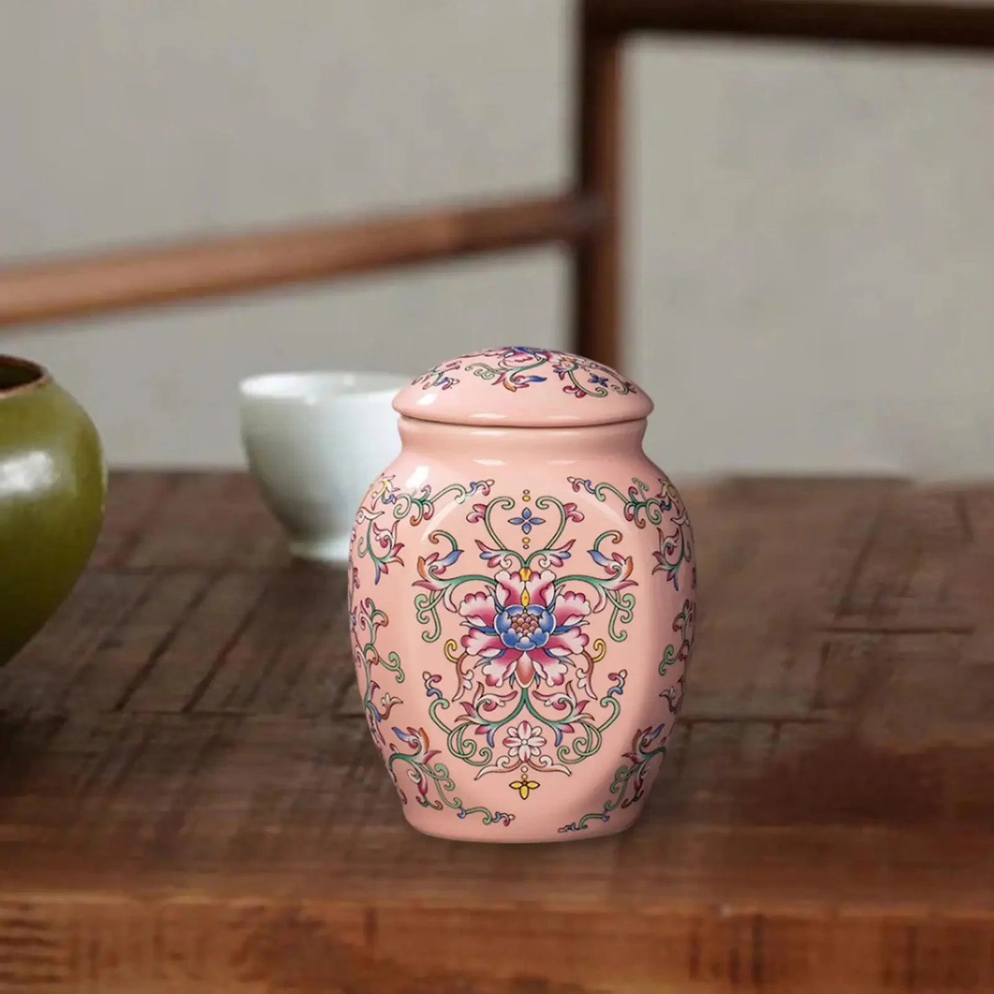 Rynx | Hand-painted porcelain flower vase - Stylish tea storage and home accessory