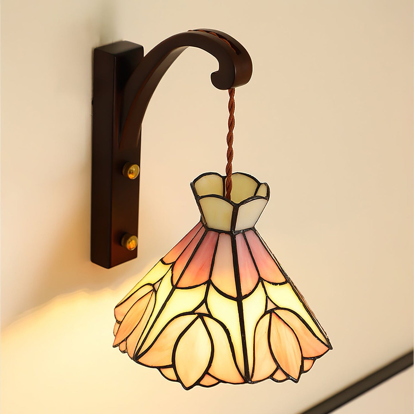 Rynx | Serena Tiffany Plug In Wall Lamp