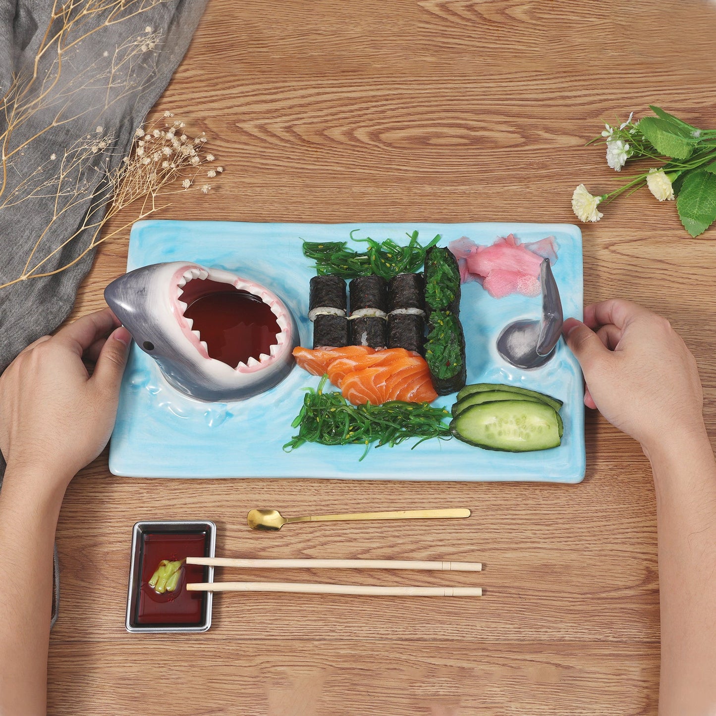 Rynx | Sharkieplate - Ceramic shark mouth plate