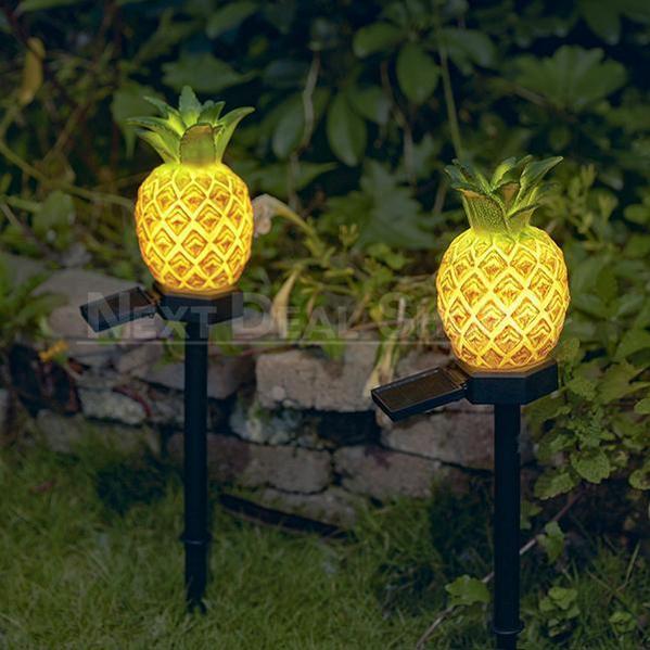 Rynx | Solar-powered Pineapple Stake Light