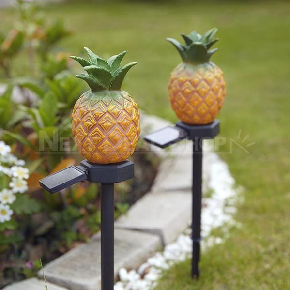 Rynx | Solar-powered Pineapple Stake Light