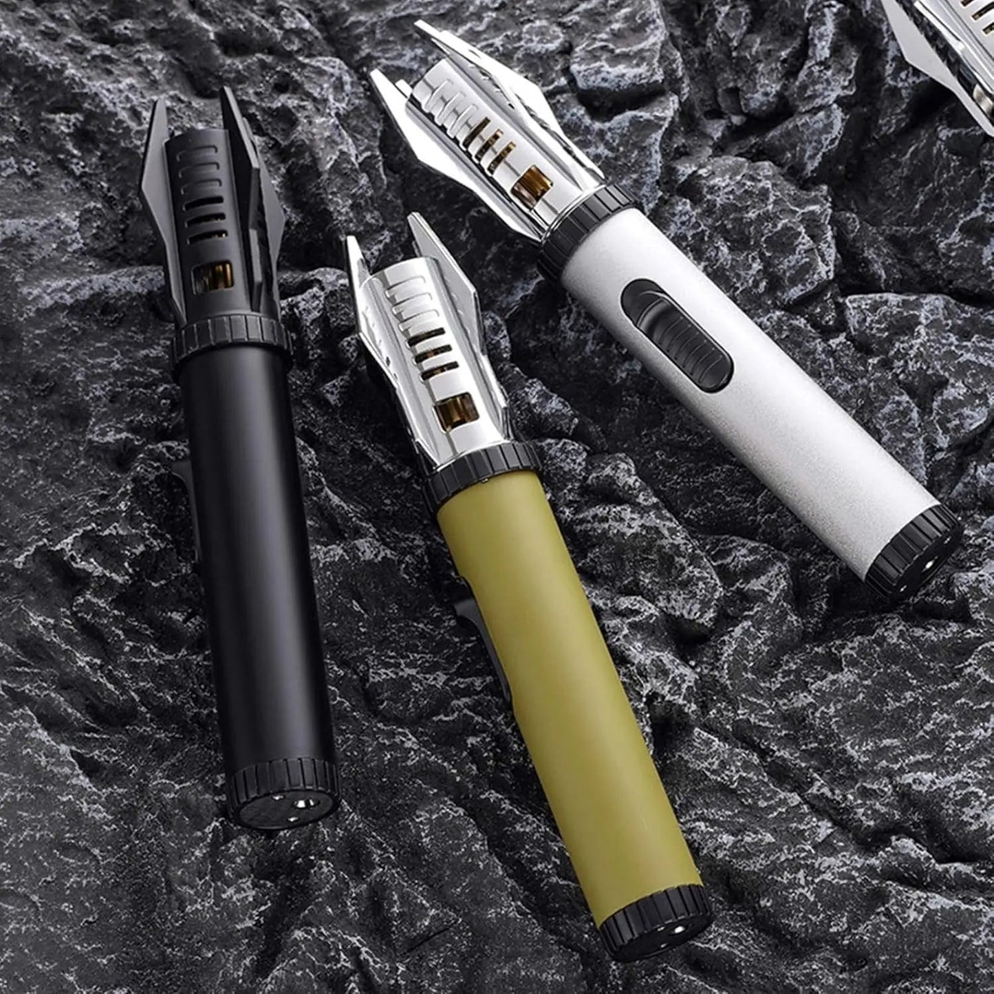 Rynx | Storm lighter with adjustable jet flame for any weather
