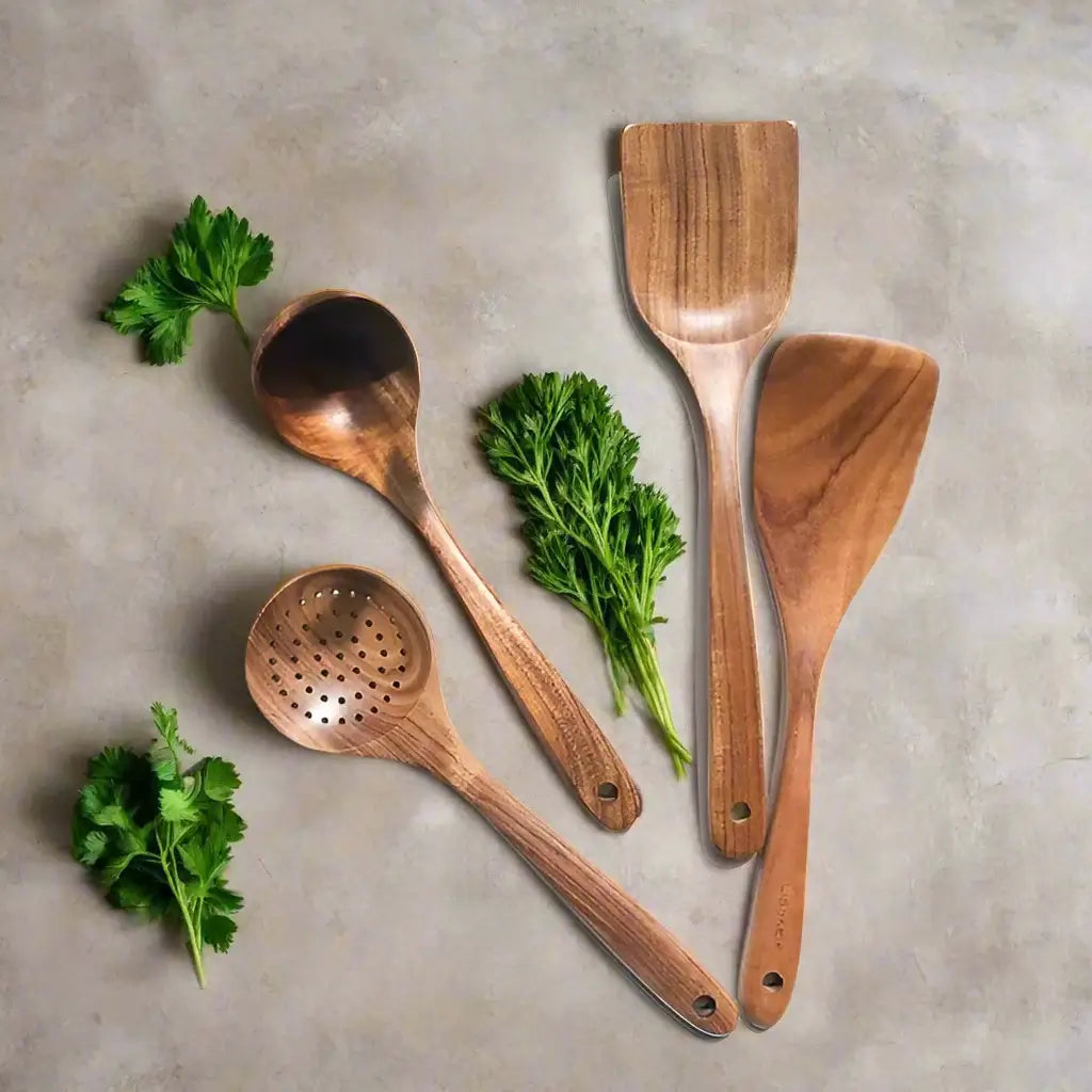 Rynx | Teak Wood Kitchen Utensil Set - Sustainable - Stylish - Functional
