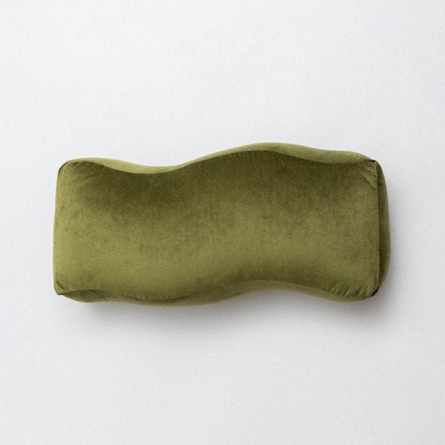 Rynx | Wave Knot Cushion