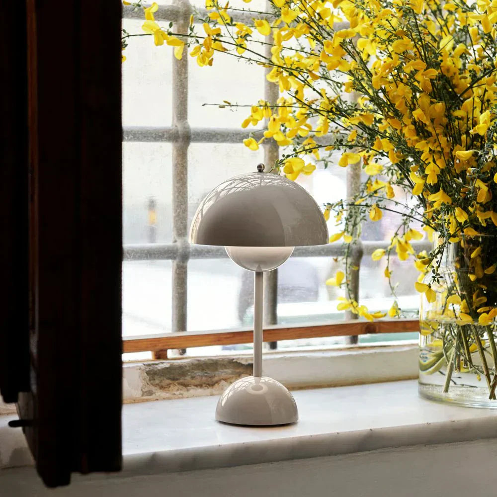 Rynx | SolarFlare - LED table lamp for a cozy interior