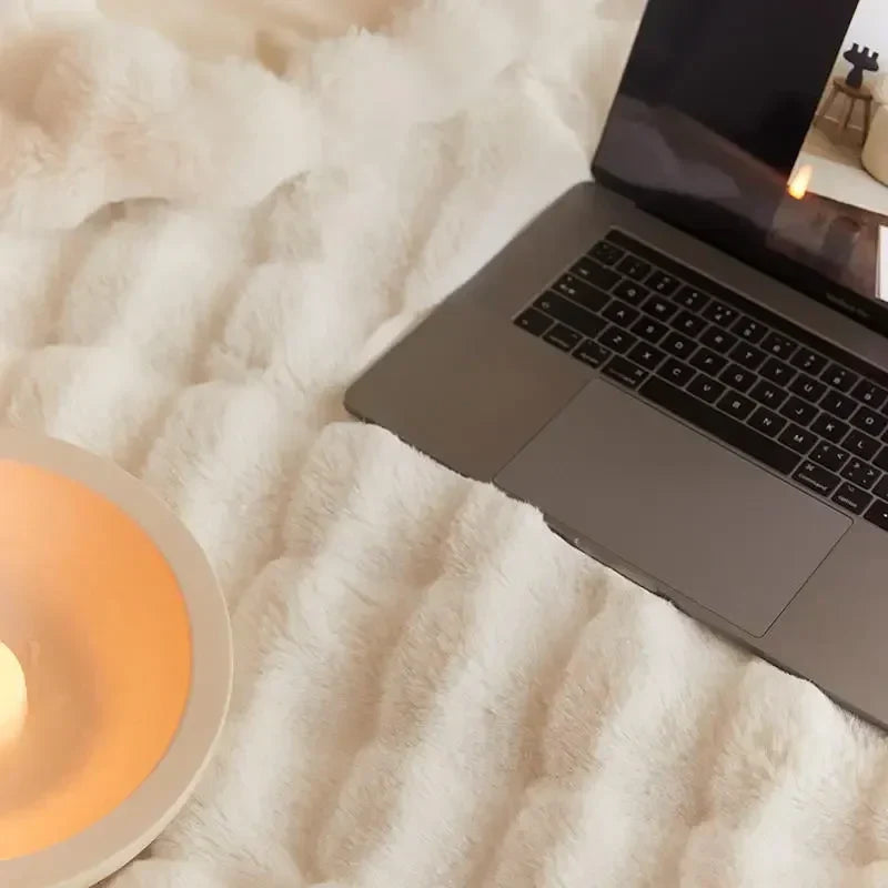 RYNX | The Ultimate Plush Wool Blanket For Unmatched Comfort
