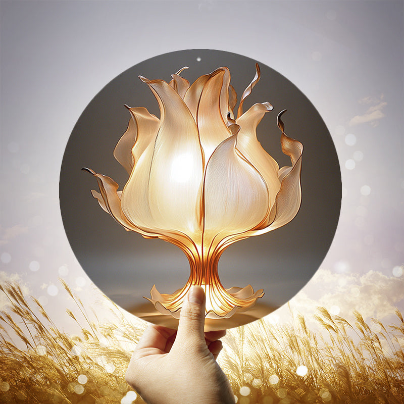 Rynx | LotusLamp - Aluminum Flower Table Lamp with LED Light
