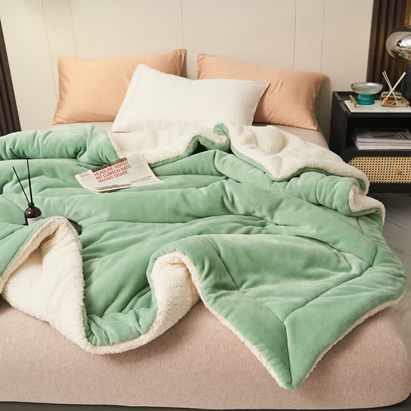 Rynx | Solid thick double-sided velvet cube blanket