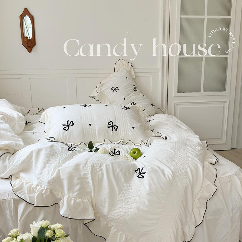 Rynx Dreamy Band Ruffle Bed Linen Set