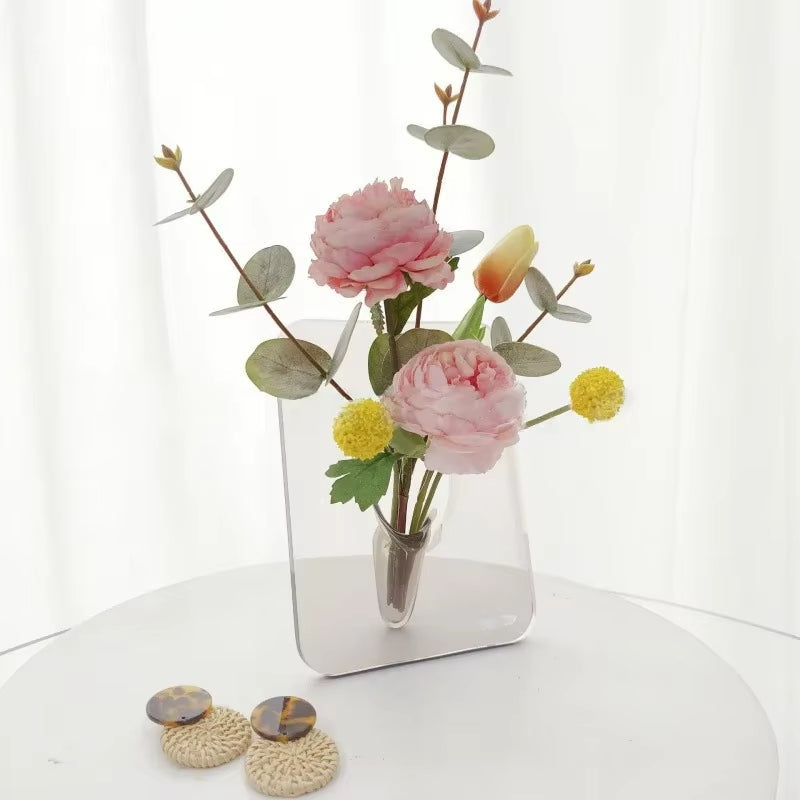 Rynx | Crystal Flow Built-In Tube Vase