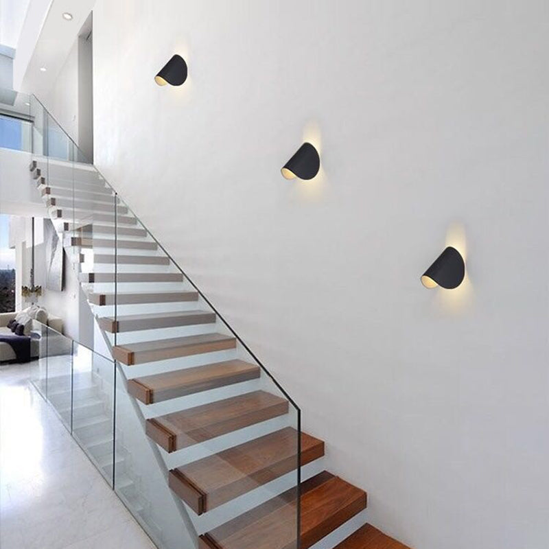 Rynx | Eveline Modern Geometric LED Wall Lamp - 4 Colors Indoor/Outdoor Metal