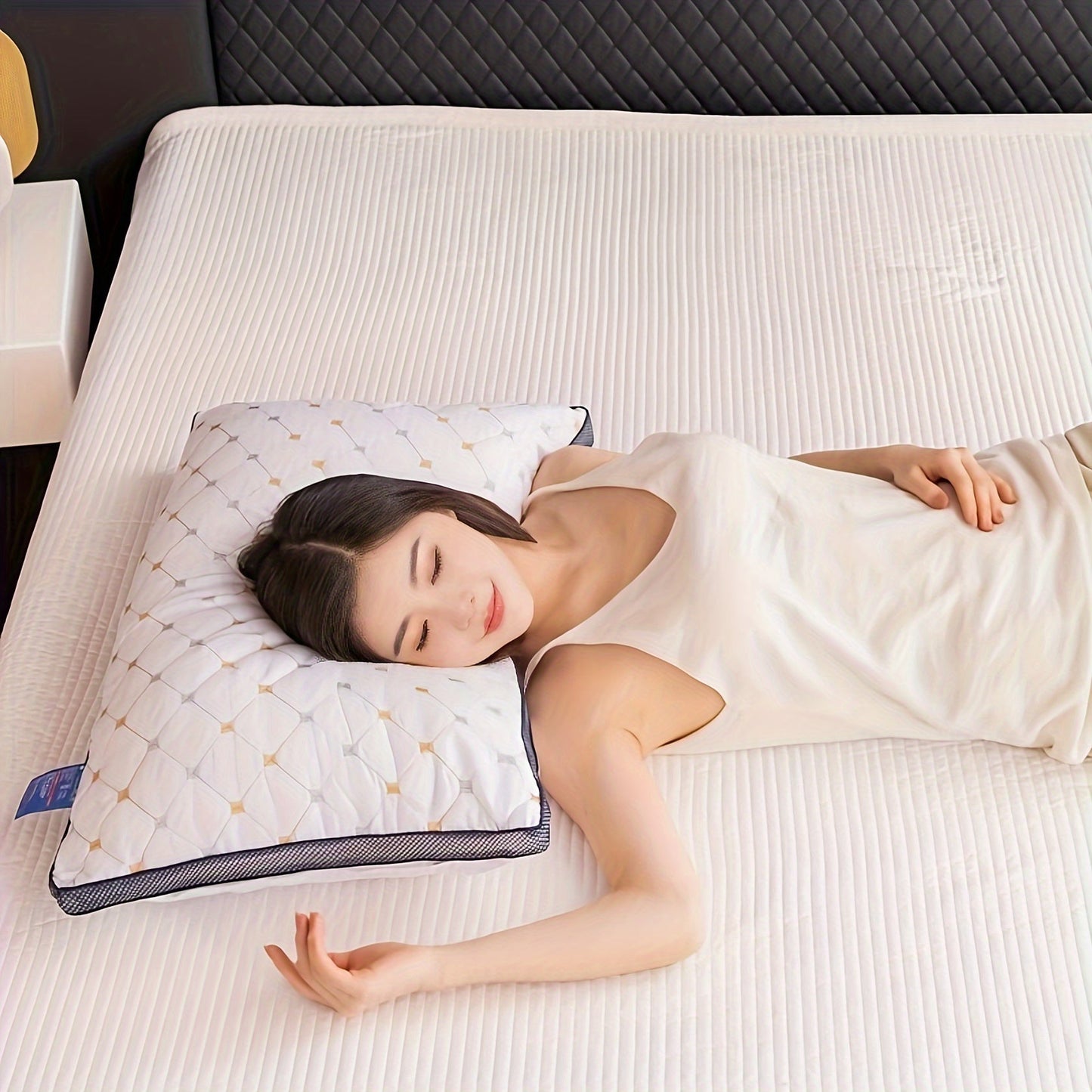 Rynx | Luxury Head Pillow - Soft and Breathable Neck Support Pillow for Side and Back Sleepers