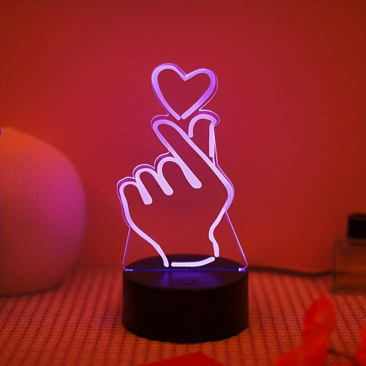 Rynx | IllumiHeart - 7-color LED Night Light with Touch Control