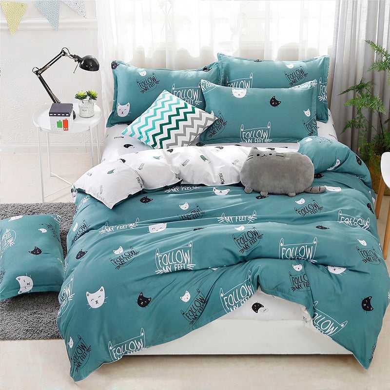 Rynx | Follow My Feet Minimalist Cat Theme Bedding Set
