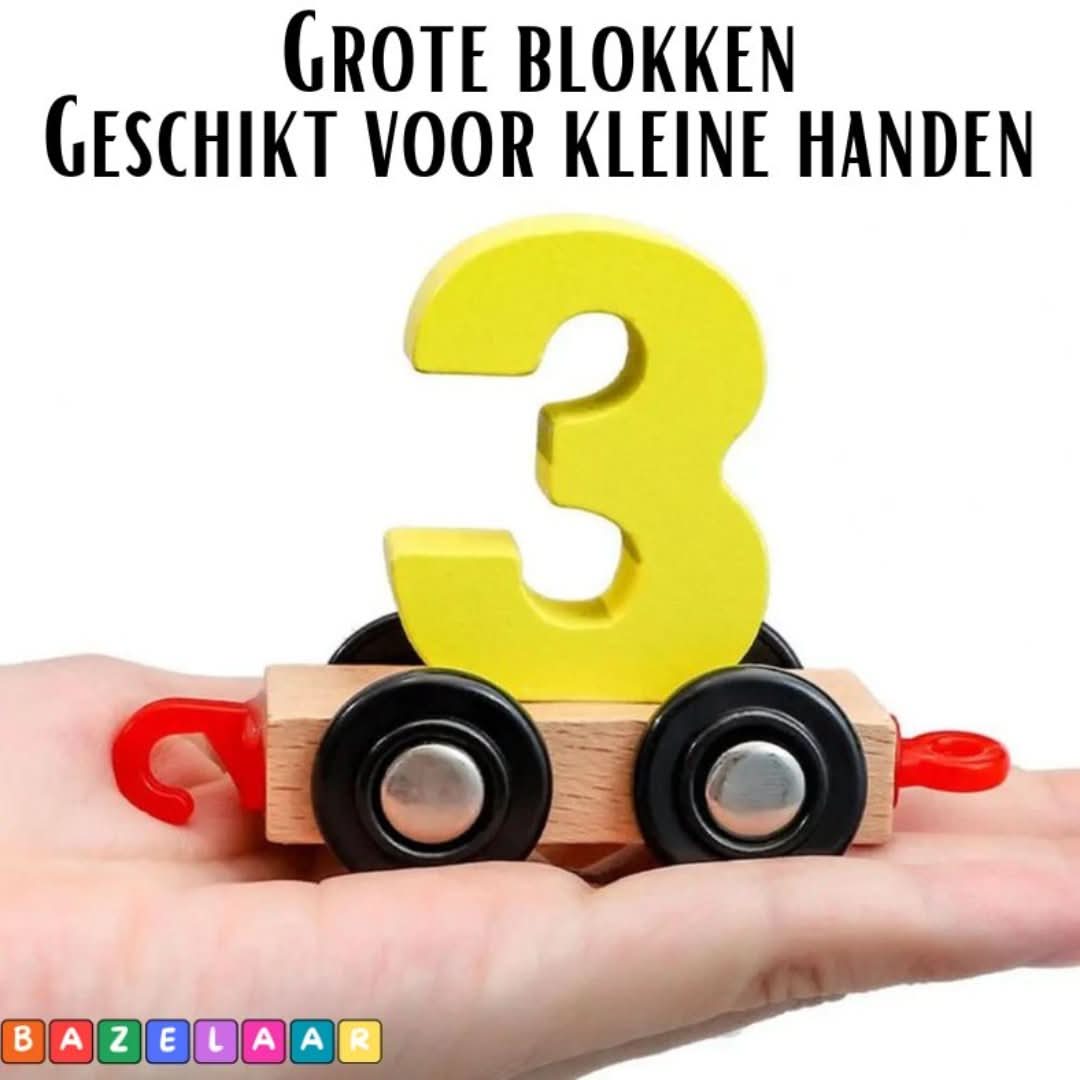 Rynx | Train toy in wood | Magnetic