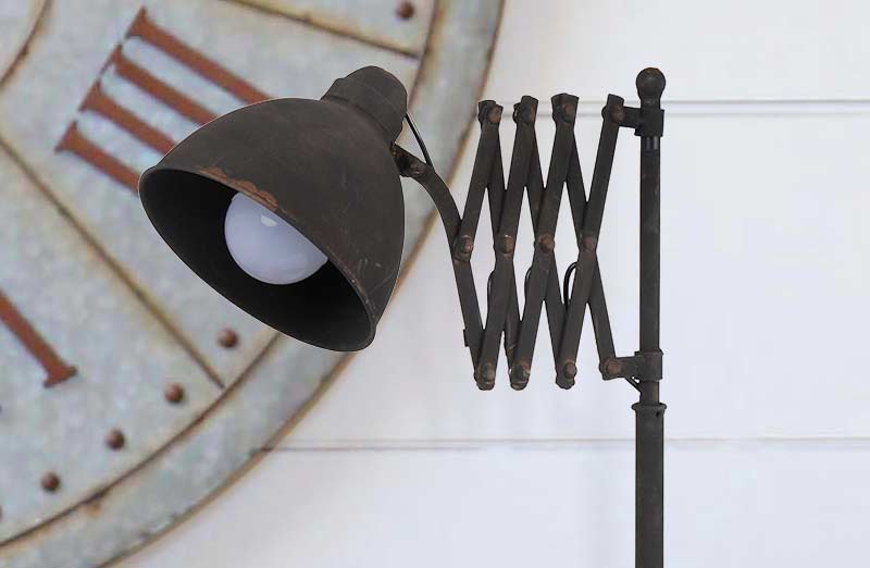 Rynx | Scissors table lamp