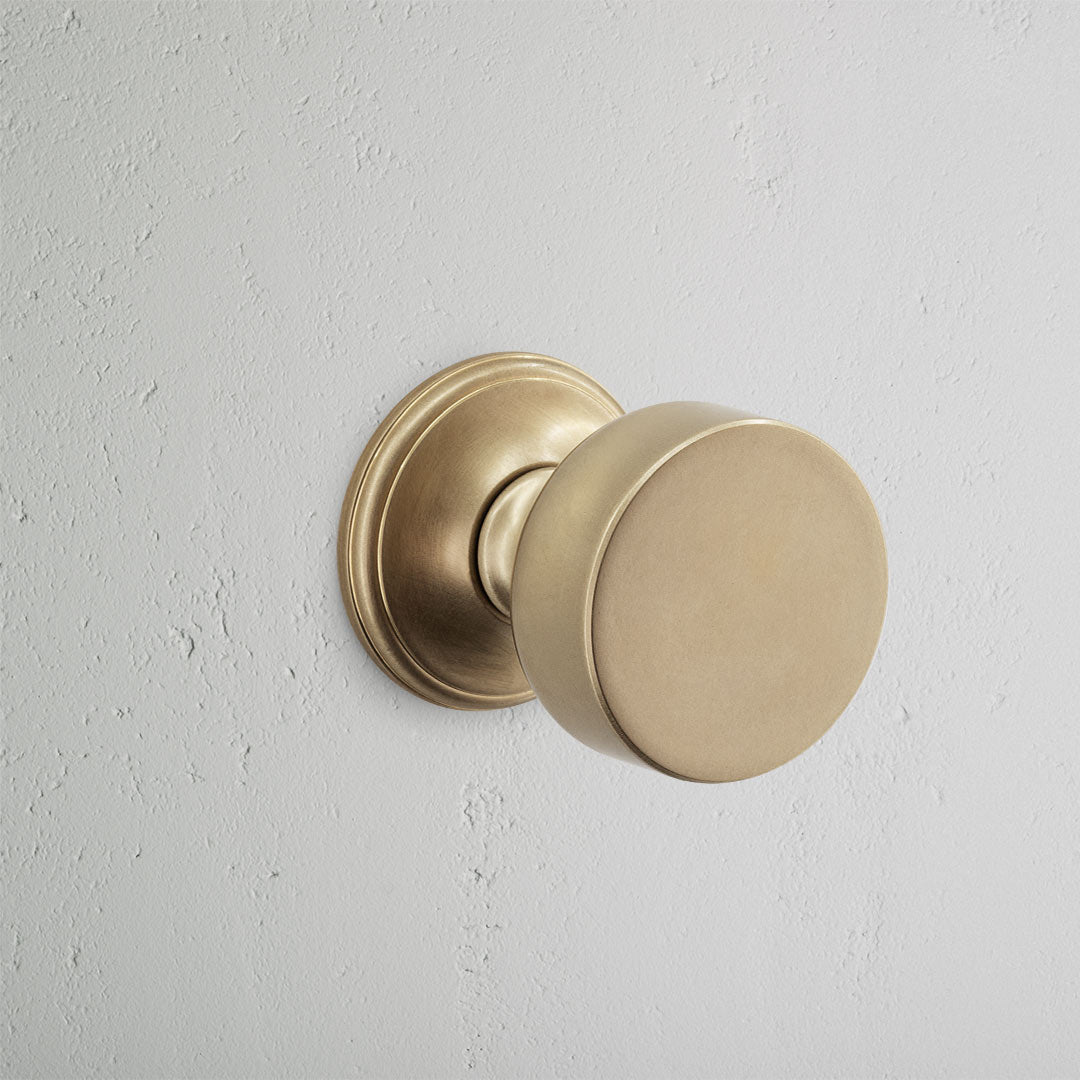 Rynx | Onslow Unchecked Door Handle - Antique Brass
