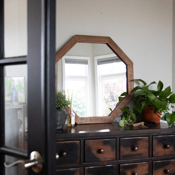 Rynx | Octagonal wooden frame mirror