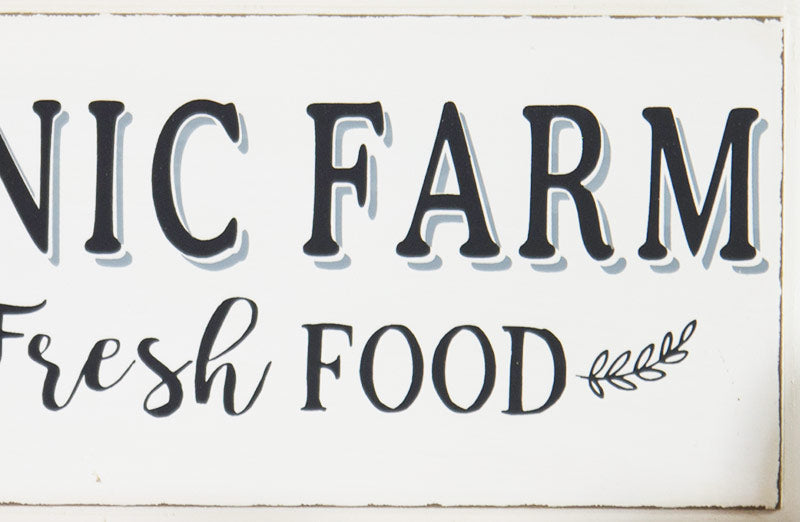 Rynx | Distressed wood "Organic Farm" sign