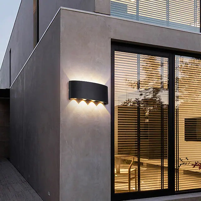 Rynx | Outdoor Waterproof Wall Lamp