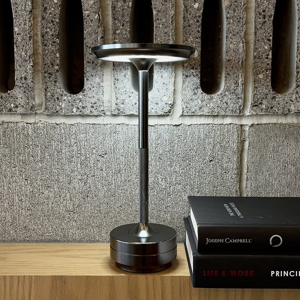 Rynx | Ambient Metallic Wireless Table Lamp