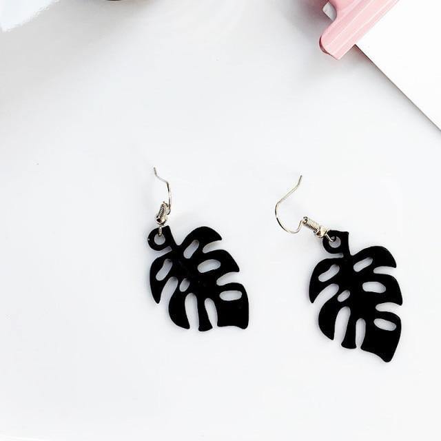 Rynx | NatureChic Monstera Earrings | Dangle Style | Timeless Jewelry