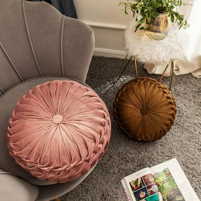 Rynx | LuxePillow - Sophisticated round pillows for timeless style