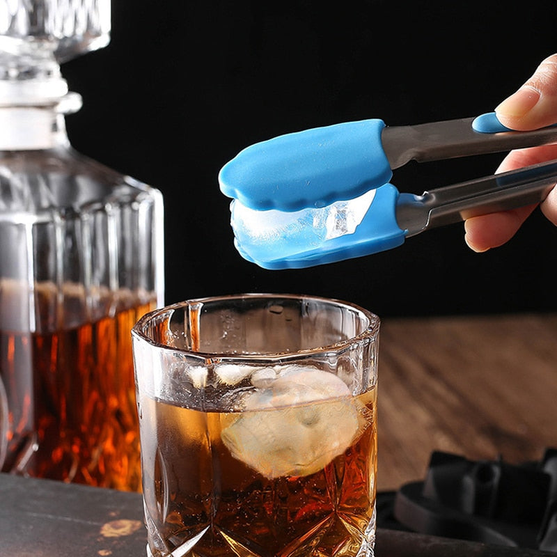 Rynx | FrostSkull 3D Silicone Mold Ice Cube Maker | Skull Ice Cubes | Creative Bar Accessories