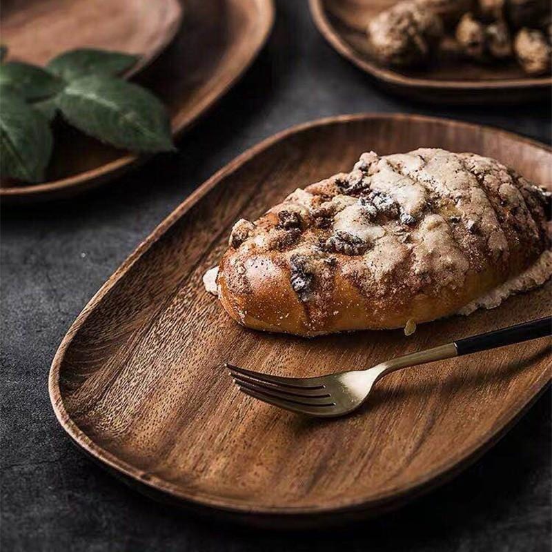 Rynx | Royal Acacia Serving Tray - Stylish - Sustainable - Perfect for Parties