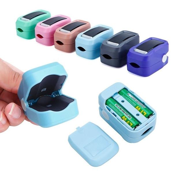 Rynx | Simple Finger Pulse Oximeter Blood Pressure Monitor Heart Rate Portable