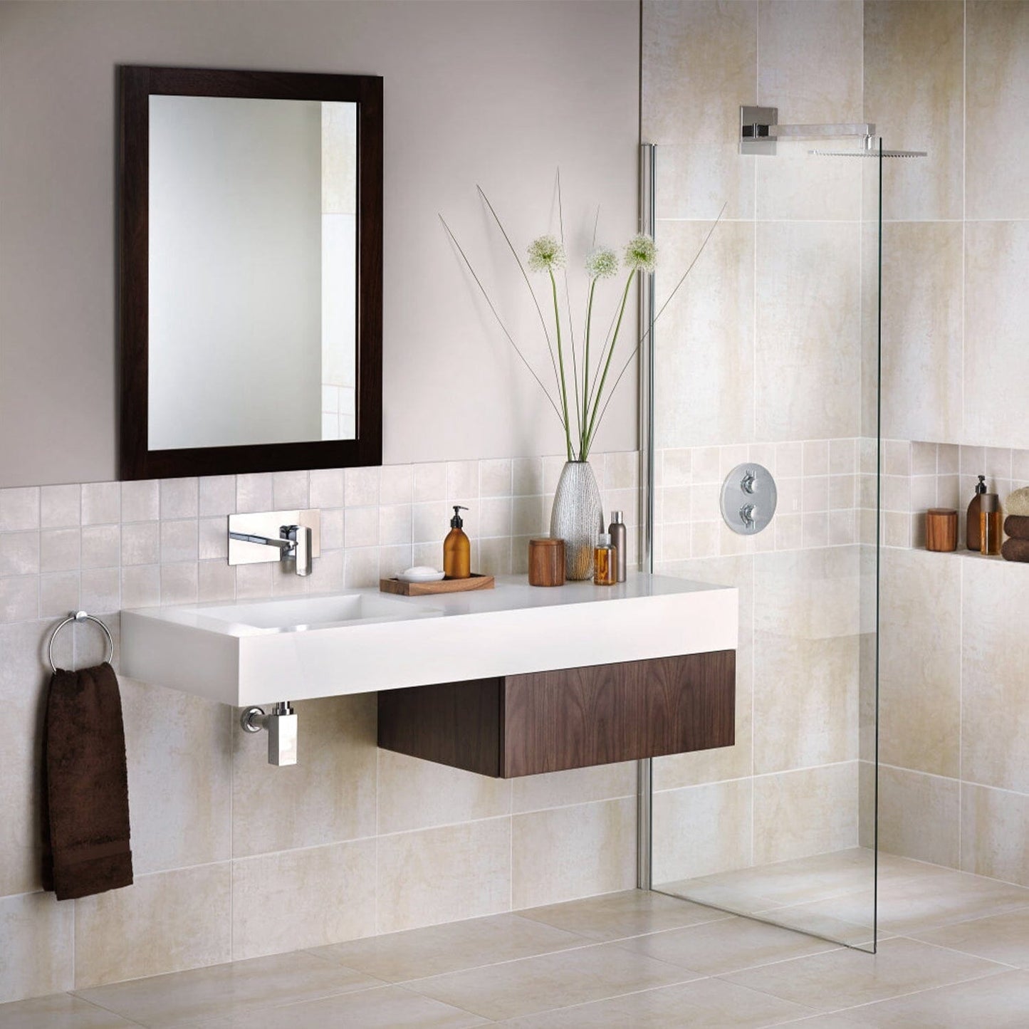 Rynx | Wall-Mounted Mirror Wood-Like Frame Rectangular Modern Hanging Mirror