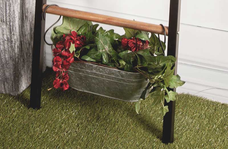 Rynx | *HUGE* farmhouse ladder with galvanized planters