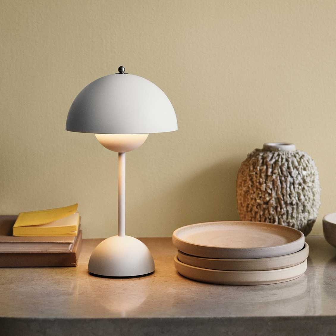 Rynx | SolarFlare - LED table lamp for a cozy interior