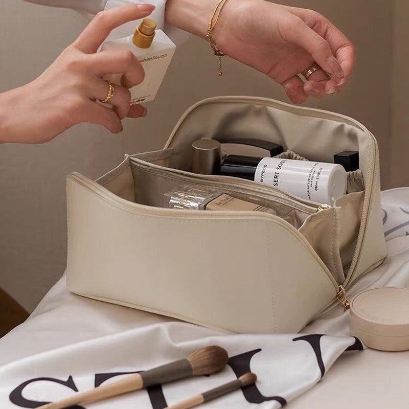 Rynx | Portable Travel Cosmetics Storage Bag
