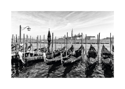 Rynx | Black Venezia - Gondolas for San Giorgio Maggiore