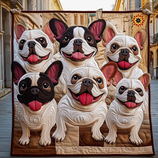 Rynx | Smile Bulldog Quilt