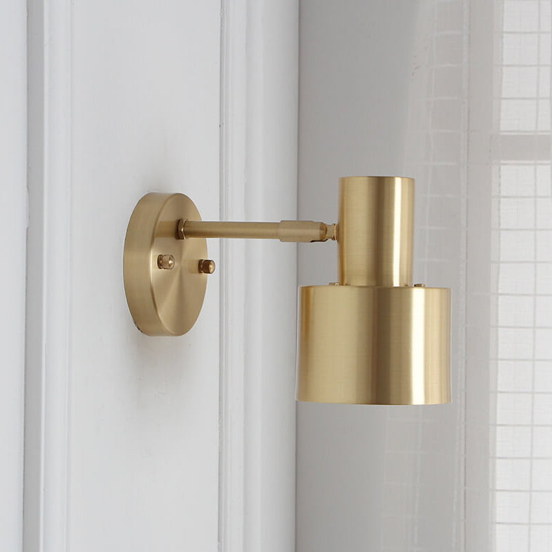 Rynx | Modern minimalist gold metal wall lamp
