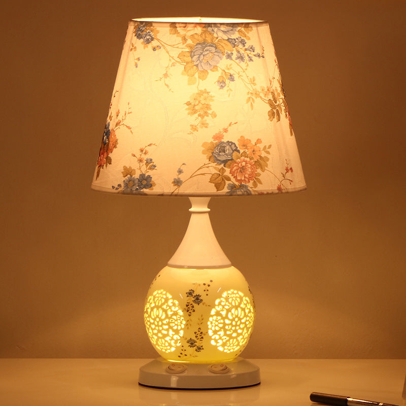 Rynx | Chinese Minimalist Ceramic Floral Fabric Cone 1-Light Table Lamp
