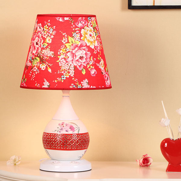 Rynx | Chinese Minimalist Ceramic Floral Fabric Cone 1-Light Table Lamp
