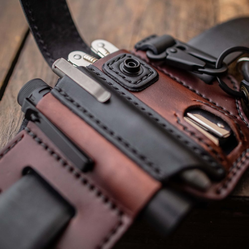 Rynx | Cowhide Multitool Belt Pouch — Sturdy Holder for Tactical Equipment Medium brown black leather