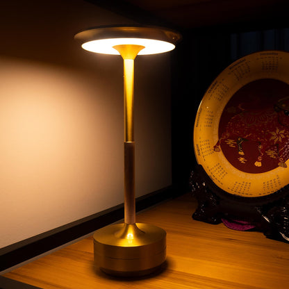 Rynx | Ambient Metallic Wireless Table Lamp