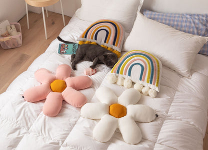 Rynx Daisy Flower Decorative Cute Cushion Pillow