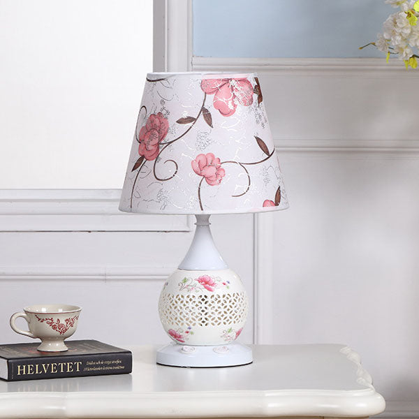 Rynx | Chinese Minimalist Ceramic Floral Fabric Cone 1-Light Table Lamp
