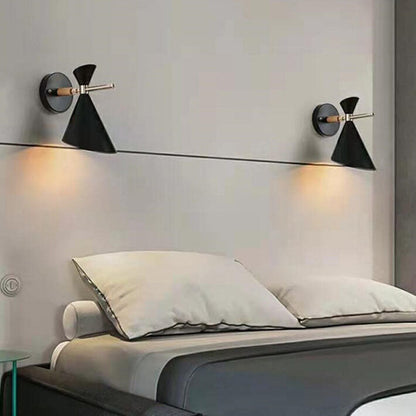 Rynx | Nordic Simple Horn Lampshade 1-light Wall Clock