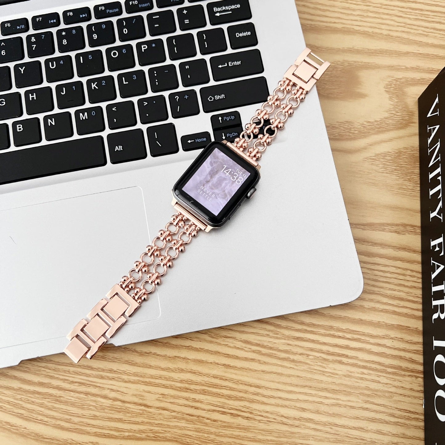 Rynx | New Chinese metal circle watch double chain